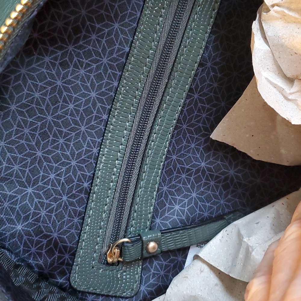Time and Tru Ruby recycled fibers backpack handbag with coin purse green - Picture 7 of 11